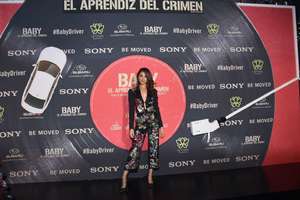 Eiza-Gonzalez - Baby-Driver-Premiere-in-Mexico-City--21.jpg