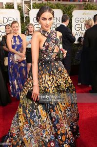 74th-annual-golden-globe-awards-pictured-actress-olivia-culpo-arrives-picture-id631242372.jpg