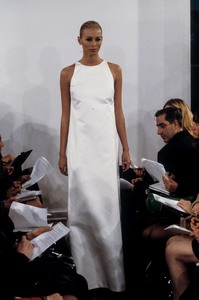 8_michael-kors-ss-1996-9_html.thumb.JPEG.fbe993a3f07a20dacaca9e555d457536.JPEG