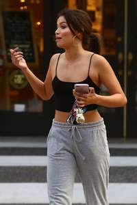 Audreyana-Michelle-out-in-Beverly-Hills--05.jpg