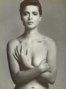 Avedon_Vogue_US_November_1982_09.thumb.jpg.c382da5ffe106a8e42008552b2290eba.jpg