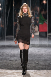 Azzaro-HC-RF17-0366.thumb.jpg.eea0c18a39137cfa463dffdddf50614d.jpg