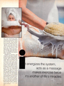 Comte_Vogue_US_June_1982_11.thumb.jpg.a55e174bc29384bfc93c7f1c6fc439ad.jpg