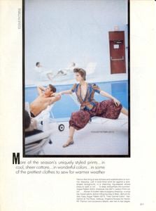 Comte_Vogue_US_May_1982_04.thumb.jpg.4687693d14c20a423f07cc9c2d81eedb.jpg