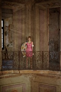 ELLE-Romania-July-2017-Niki-Trevilova-by-Micheal-Groeger-7.jpg