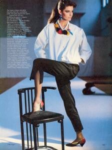 Elgort_Vogue_US_March_1982_02.thumb.jpg.d6de04ca311c26604cd0ebac7f232c7a.jpg