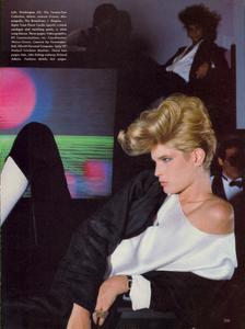 Giaviano_Vogue_US_November_1982_02.thumb.jpg.66c3d5b7fc9ab1040a7566154a3f4ad2.jpg