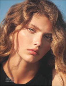 Harpers_Bazaar_Romania__IulieAugust_2017-page-004.jpg
