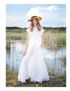 Harpers_Bazaar_Romania__IulieAugust_2017-page-029.jpg