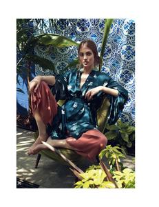 Hello_33_Fashion_Monthly__August_2017-page-005.jpg