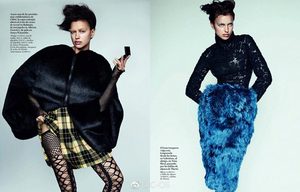 Irina-Shayk-by-Mario-Testino-for-Vogue-Spain-August-2017-5-760x488.thumb.jpg.4505693a92cb90c0b8f5981bbedf83ab.jpg