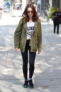 Lily_Collins__13_.jpg