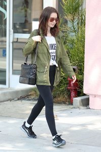 Lily_Collins__6_.jpg