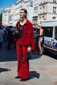 Manon-Leloup-MJJ_5031-1.jpg