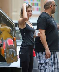 Megan-Blake-Irwin-out-in-New-York-City--01.thumb.jpg.0fc2745ad6918b89a2a3d90b01bf608a.jpg