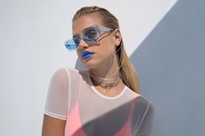 Melt-Meredith-Mickelson-Sunglasses-Campaign07.thumb.jpg.8c9cb3c76c3fcc096af2061bb0dd90de.jpg