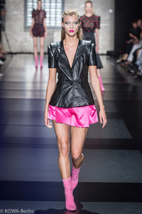 Michael-Michalsky-MBFW-Berlin-SS18-639880.thumb.jpg.59e40b7a831ffc94e6b997c4999d6e63.jpg