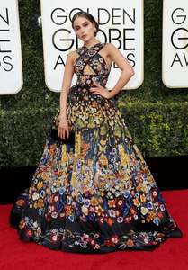 Olivia-Culpo--74th-Annual-Golden-Globe-Awards--04.jpg