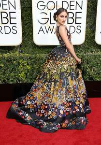 Olivia-Culpo--74th-Annual-Golden-Globe-Awards--05.jpg
