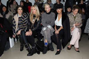 Olivia-Culpo--Public-School-2016-Fashion-Show--05.thumb.jpg.132c6818018a43d201c10ba91a5f7aa1.jpg