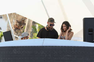 Olivia-Culpo-in-Swimsuit-2016--08.jpg