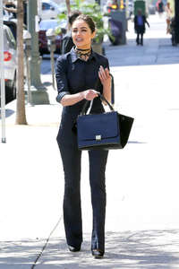 Olivia-Culpo-out-and-about-in-Los-Angeles--17.jpg