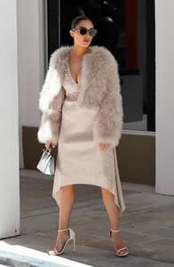 Olivia-Culpo-out-in-Miami--17.jpg