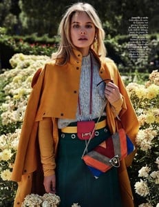 PAIGE-REIFLER-VOGUE-SPAIN_Page_3.thumb.jpg.d54079e26bfb379ffbd84d0a5f0f6975.jpg