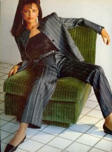 Piel_Vogue_US_April_1982_05.thumb.jpg.9fd915b47c0b1047ecee461a95483486.jpg