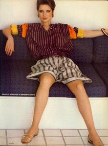 Piel_Vogue_US_April_1982_08.thumb.jpg.3d7fadf39acbfac129c0e25ddd52b48d.jpg