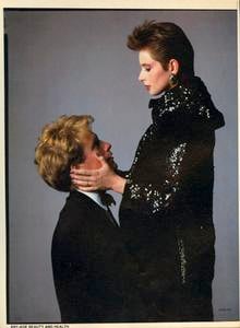 Piel_Vogue_US_October_1983_05.thumb.jpg.274323d8f25e3c79d0545fa689eca8b4.jpg