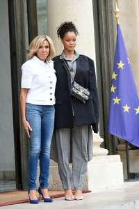 Rihanna-with-Brigitte-Macron-at-the-Elysee-Palace--08.jpg