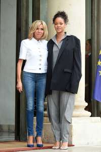 Rihanna-with-Brigitte-Macron-at-the-Elysee-Palace--10.jpg