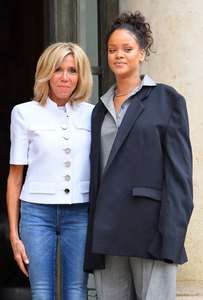 Rihanna-with-Brigitte-Macron-at-the-Elysee-Palace--15.jpg