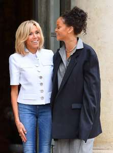 Rihanna-with-Brigitte-Macron-at-the-Elysee-Palace--22.jpg