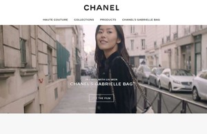SCREENS_CHANEL_BAG_CAMPAIGN_JUNE17_LIU2.jpg