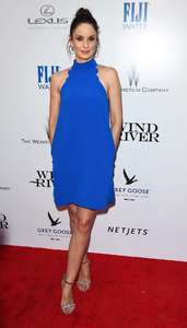 Sarah-Wayne-Callies--Wind-River-Premiere-in-LA--15.jpg