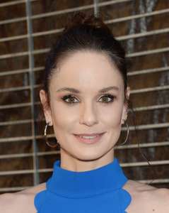 Sarah-Wayne-Callies--Wind-River-Premiere-in-LA--17.jpg