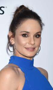 Sarah-Wayne-Callies--Wind-River-Premiere-in-LA--29.jpg