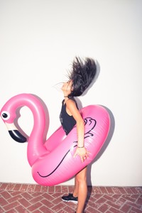 Shay_Mitchell-156-728x1090.thumb.jpg.ba6ebe93c453a8bf070ec5c3feb2eebf.jpg