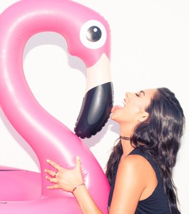 Shay_Mitchell-161-728x822.thumb.jpg.1dc48b7034a0cc418c37076fb9c2d1ff.jpg