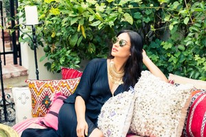 Shay_Mitchell-95-728x486.thumb.jpg.6cc4092e2e68e2cf3cbdd1f21608acb0.jpg