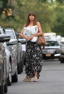 Sofia-Vergara-Filming-Stano-in-New-York--08.jpg