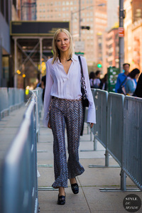 Soo-Joo-Park-by-STYLEDUMONDE-Street-Style-Fashion-Photography0E2A3044-700x1050@2x.jpg