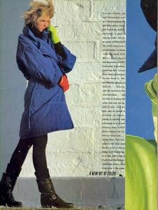 Toscani_Vogue_US_October_1984_05.thumb.jpg.a6630be0b464508a92c2f0bd39ce87b8.jpg