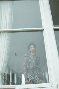 UNPOLISHED-Magazine-Issue-3-Lily-Lightbourn-by-Agata-Pospieszynska-11.thumb.jpg.cd3fa50d9e4042e095a5b3cd2cb09298.jpg