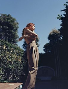 Vogue-Mexico-July-2017-Julia-Banas-by-Matthew-Sprout-1-3.jpg