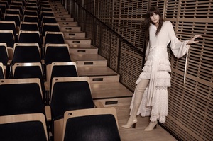 Zimmermann-Fall-Winter-2017-Campaign21902.thumb.jpg.bd284104d8b06c6f27ab719c8724ebe2.jpg