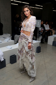 Zimmermann_Front_Row_February_2017_New_York_zJH7hmjD87Wx.jpg