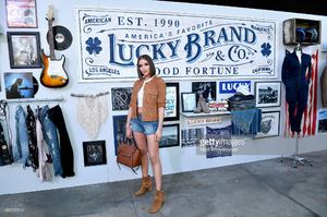 actor-olivia-culpo-at-lucky-brand-presents-lucky-lives-on-fw-2017-on-picture-id682512314.jpg